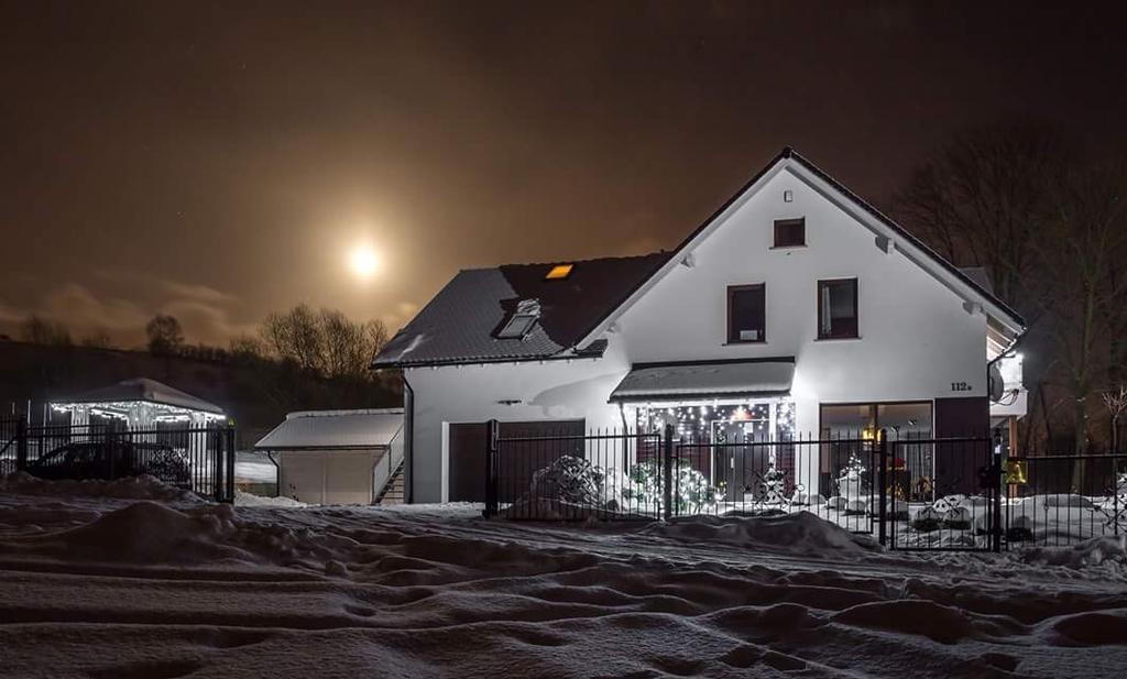 Apartamenty U Harrego I Przy Stawie Spa Z Klimatyzacja, Balia, Sauna, Ogrodem I Parkingiem Kudowa-Zdrój Esterno foto