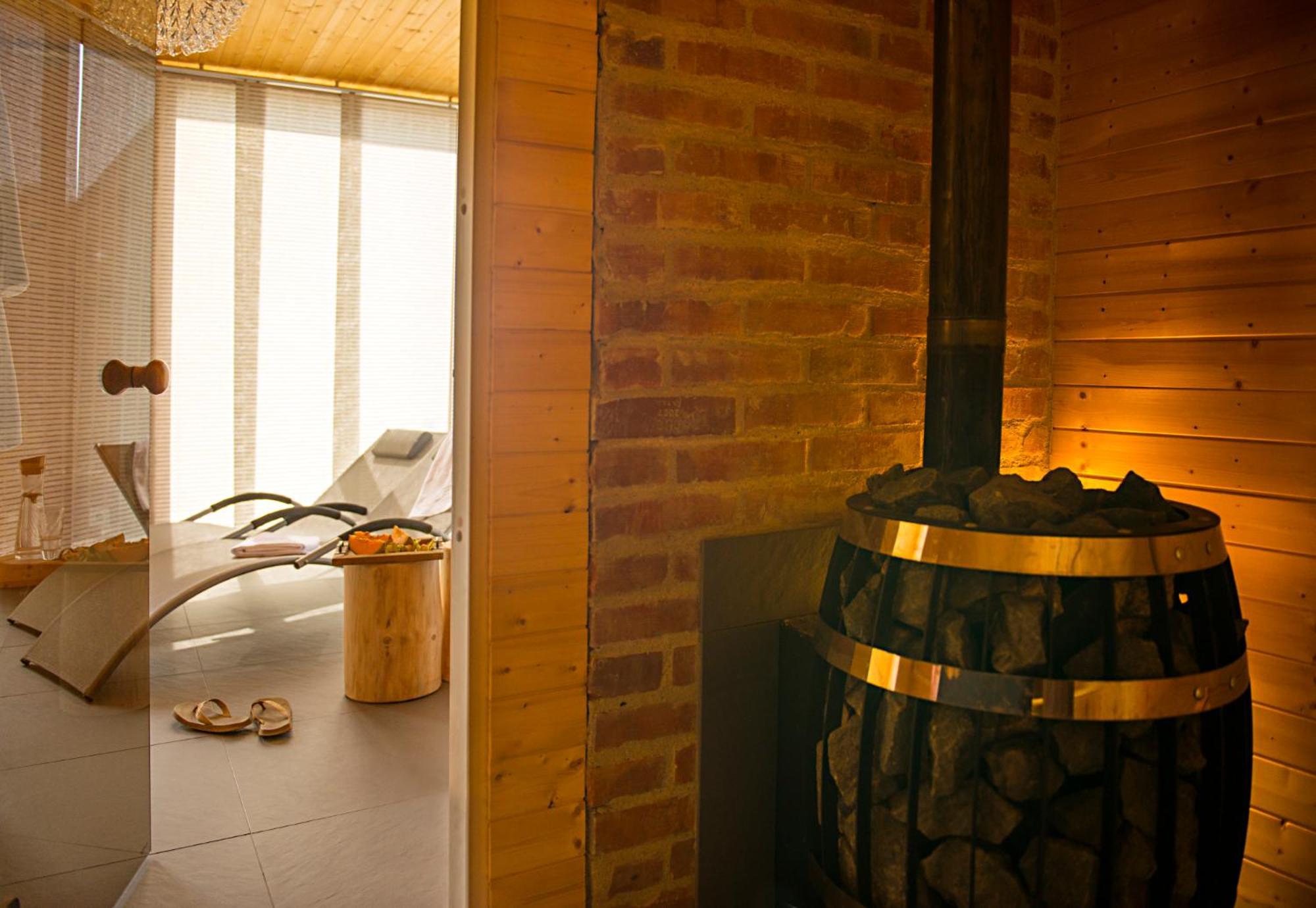 Apartamenty U Harrego I Przy Stawie Spa Z Klimatyzacja, Balia, Sauna, Ogrodem I Parkingiem Kudowa-Zdrój Esterno foto