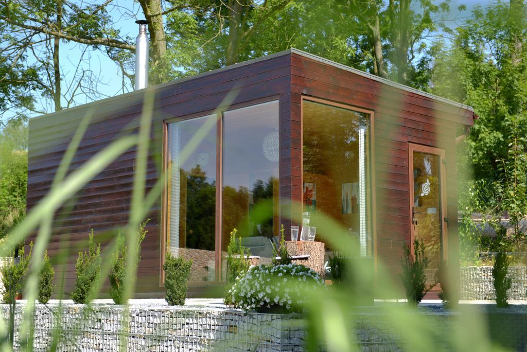 Apartamenty U Harrego I Przy Stawie Spa Z Klimatyzacja, Balia, Sauna, Ogrodem I Parkingiem Kudowa-Zdrój Esterno foto